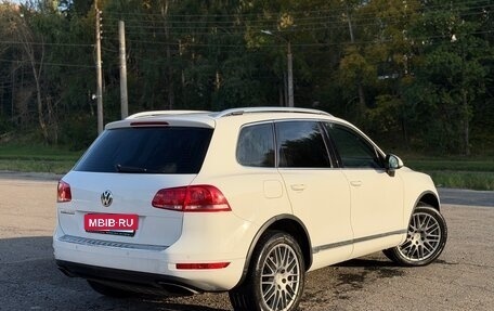 Volkswagen Touareg III, 2013 год, 1 460 000 рублей, 4 фотография
