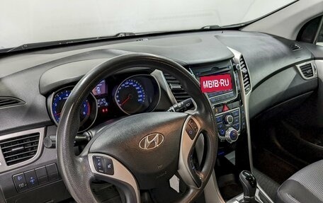 Hyundai i30 II рестайлинг, 2014 год, 940 000 рублей, 13 фотография