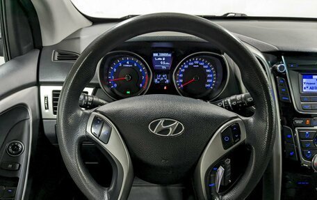 Hyundai i30 II рестайлинг, 2014 год, 940 000 рублей, 24 фотография