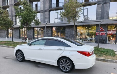 Hyundai Sonata VI, 2011 год, 1 320 000 рублей, 9 фотография