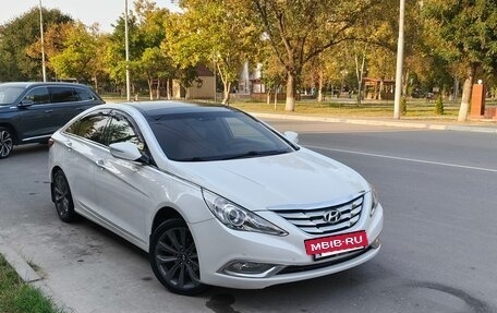 Hyundai Sonata VI, 2011 год, 1 320 000 рублей, 4 фотография