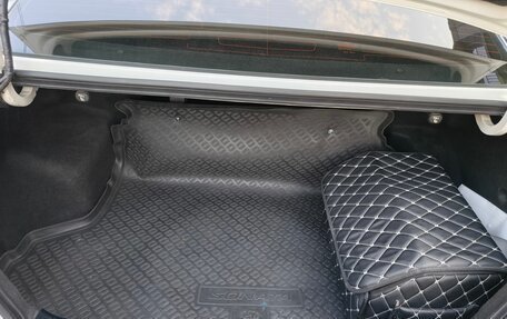 Hyundai Sonata VI, 2011 год, 1 320 000 рублей, 15 фотография