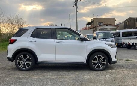 Daihatsu Rocky, 2022 год, 1 199 000 рублей, 5 фотография