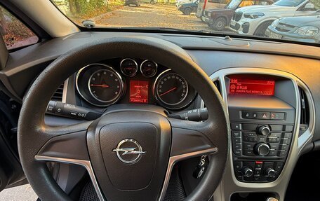 Opel Astra J, 2011 год, 480 000 рублей, 9 фотография
