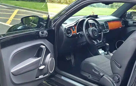 Volkswagen Beetle, 2017 год, 1 229 222 рублей, 17 фотография