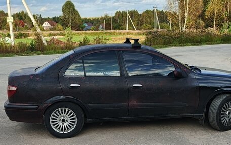 Nissan Almera, 2001 год, 95 000 рублей, 4 фотография