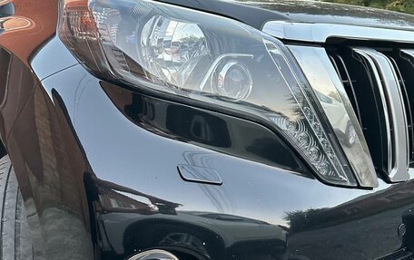 Toyota Land Cruiser Prado 150 рестайлинг 2, 2017 год, 3 899 000 рублей, 12 фотография