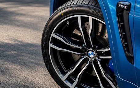 BMW X6 M, 2019 год, 5 600 000 рублей, 9 фотография