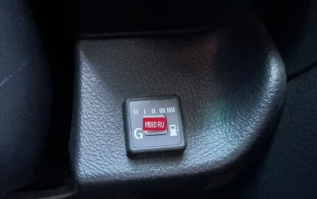 Toyota Camry, 2017 год, 1 780 000 рублей, 6 фотография