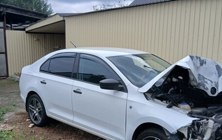 Skoda Rapid I, 2015 год, 300 000 рублей, 8 фотография