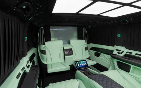 Mercedes-Benz V-Класс, 2025 год, 46 000 000 рублей, 25 фотография