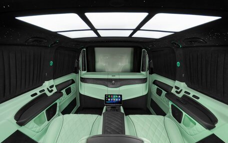 Mercedes-Benz V-Класс, 2025 год, 46 000 000 рублей, 22 фотография