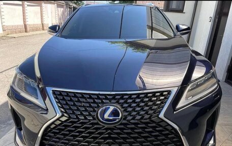Lexus RX IV рестайлинг, 2022 год, 4 850 000 рублей, 1 фотография