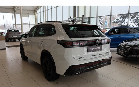 Volkswagen Tiguan, 2026 год, 5 408 000 рублей, 3 фотография