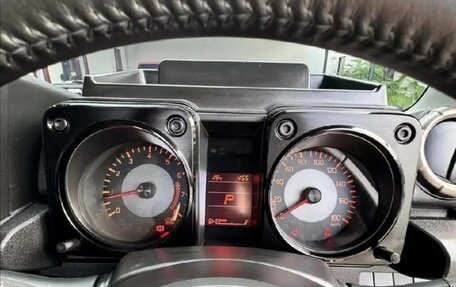 Suzuki Jimny, 2023 год, 1 390 000 рублей, 9 фотография