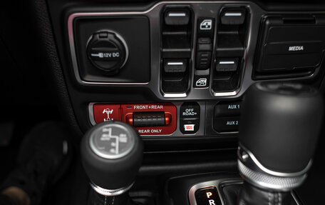 Jeep Wrangler, 2026 год, 8 699 999 рублей, 32 фотография