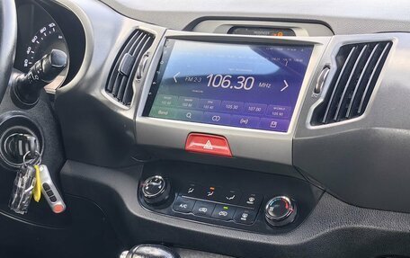 KIA Sportage III, 2011 год, 959 000 рублей, 12 фотография