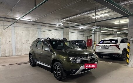 Renault Duster I рестайлинг, 2015 год, 899 000 рублей, 2 фотография