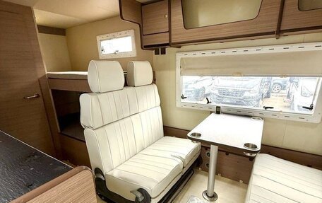 Toyota HiAce H200, 2017 год, 3 470 700 рублей, 5 фотография