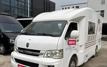 Toyota HiAce H200, 2017 год, 3 470 700 рублей, 1 фотография