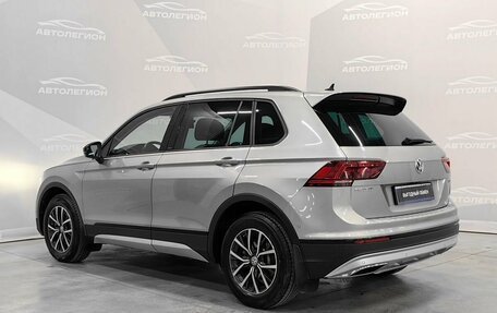 Volkswagen Tiguan II, 2019 год, 3 400 000 рублей, 2 фотография