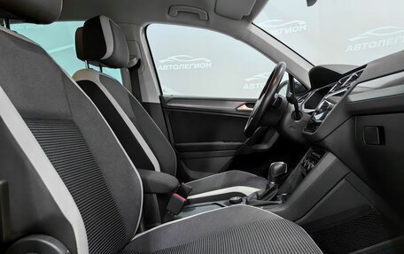 Volkswagen Tiguan II, 2019 год, 3 400 000 рублей, 13 фотография