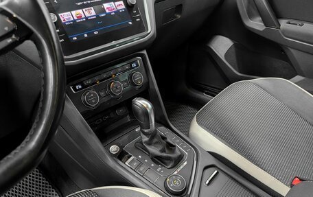 Volkswagen Tiguan II, 2019 год, 3 400 000 рублей, 11 фотография