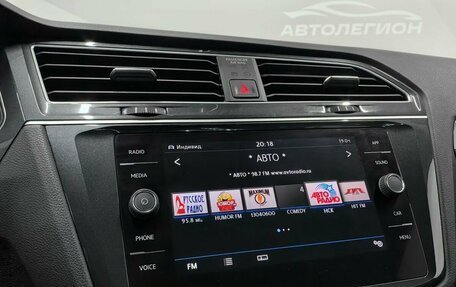 Volkswagen Tiguan II, 2019 год, 3 400 000 рублей, 21 фотография