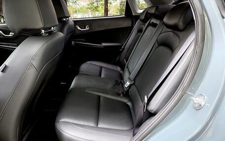 Hyundai Kona I, 2022 год, 1 513 000 рублей, 10 фотография