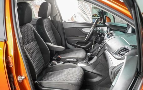 Opel Mokka I, 2015 год, 1 219 000 рублей, 8 фотография