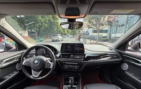 BMW 1 серия, 2023 год, 1 450 000 рублей, 10 фотография
