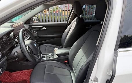 BMW 1 серия, 2023 год, 1 450 000 рублей, 7 фотография