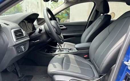BMW 1 серия, 2023 год, 1 450 000 рублей, 8 фотография