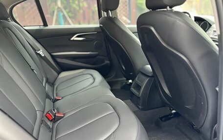 BMW 1 серия, 2023 год, 1 450 000 рублей, 19 фотография