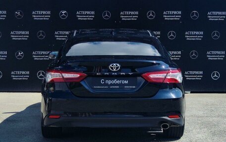 Toyota Camry, 2018 год, 2 790 000 рублей, 7 фотография