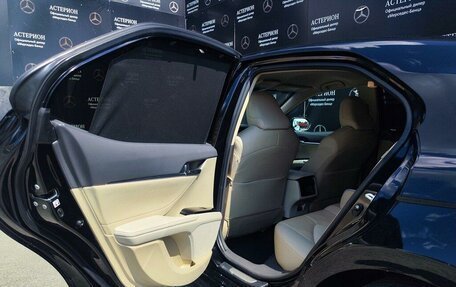 Toyota Camry, 2018 год, 2 790 000 рублей, 10 фотография