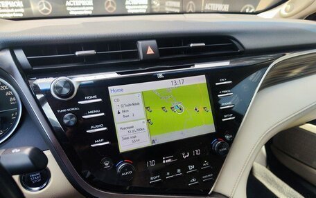 Toyota Camry, 2018 год, 2 790 000 рублей, 20 фотография