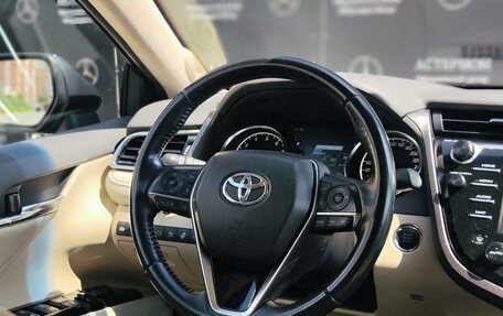 Toyota Camry, 2018 год, 2 790 000 рублей, 27 фотография