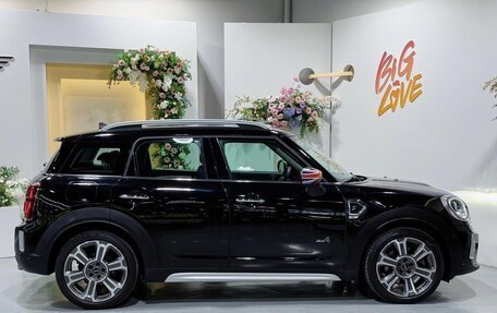 MINI Countryman II (F60), 2022 год, 1 680 000 рублей, 4 фотография