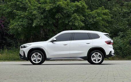 BMW X1, 2023 год, 2 700 000 рублей, 3 фотография