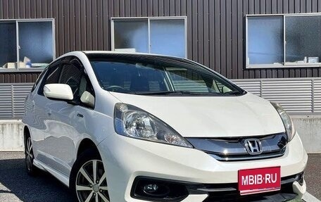 Honda Fit Shuttle I рестайлинг, 2015 год, 713 000 рублей, 1 фотография