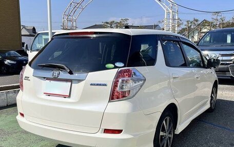 Honda Fit Shuttle I рестайлинг, 2015 год, 713 000 рублей, 3 фотография