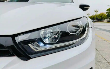 Volkswagen Scirocco III рестайлинг, 2015 год, 1 360 000 рублей, 10 фотография