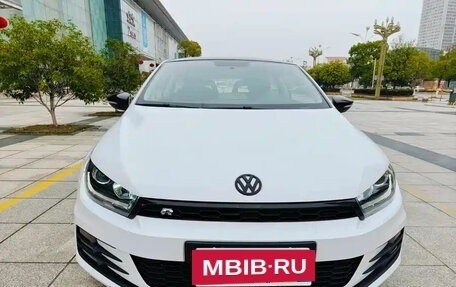 Volkswagen Scirocco III рестайлинг, 2015 год, 1 360 000 рублей, 2 фотография
