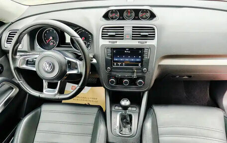 Volkswagen Scirocco III рестайлинг, 2015 год, 1 360 000 рублей, 14 фотография