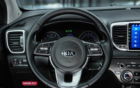 KIA Sportage IV рестайлинг, 2020 год, 1 897 000 рублей, 8 фотография