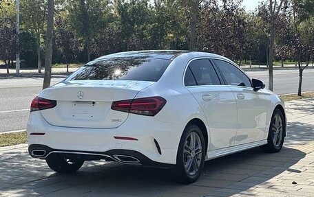 Mercedes-Benz A-Класс, 2023 год, 1 674 000 рублей, 6 фотография