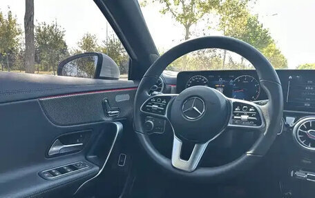 Mercedes-Benz A-Класс, 2023 год, 1 674 000 рублей, 8 фотография
