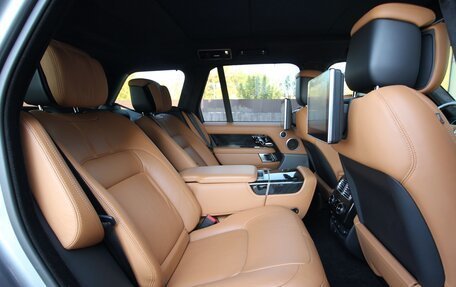 Land Rover Range Rover IV рестайлинг, 2019 год, 6 695 000 рублей, 17 фотография