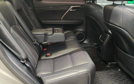 Lexus RX IV рестайлинг, 2016 год, 3 550 000 рублей, 11 фотография
